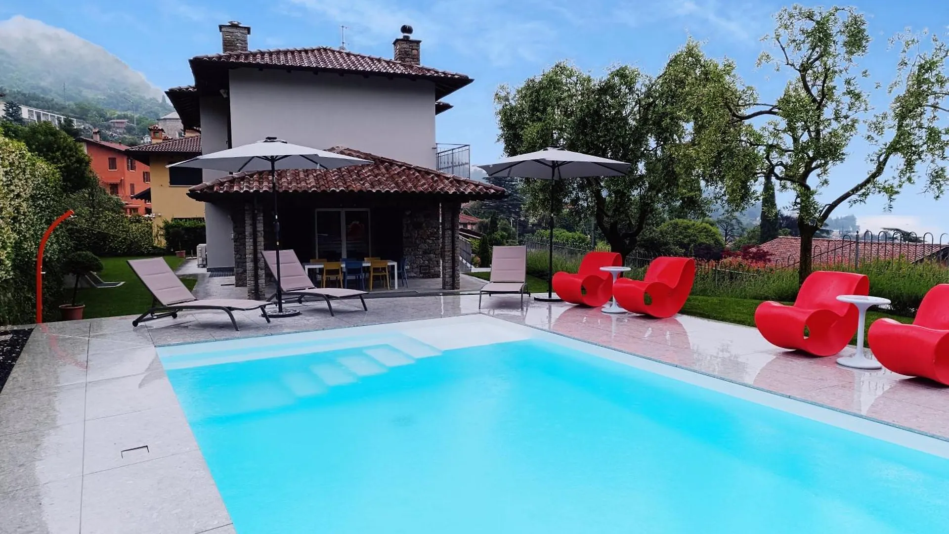 Villarnona Lake Como location